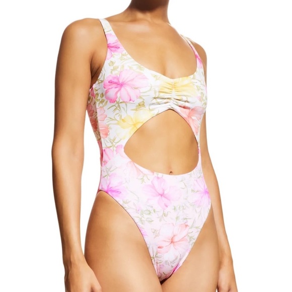 NWOT LOVESHACKFANCY X HURLEY HIBISCUS CHEEKY ONE PIECE. Size Medium! - Picture 2 of 9